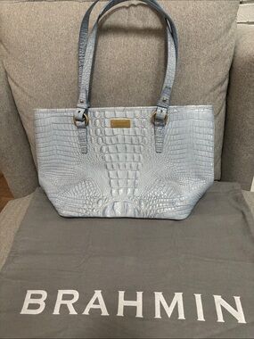Like New Brahmin Asher medium leather tote embossed croc bag